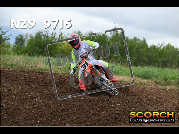 Experts-108