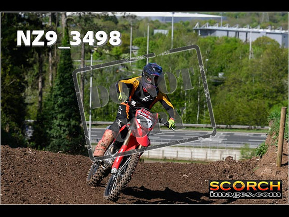 Experts-103