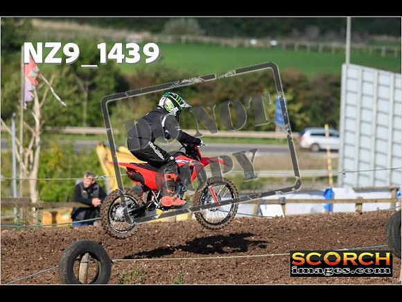 Youth-087