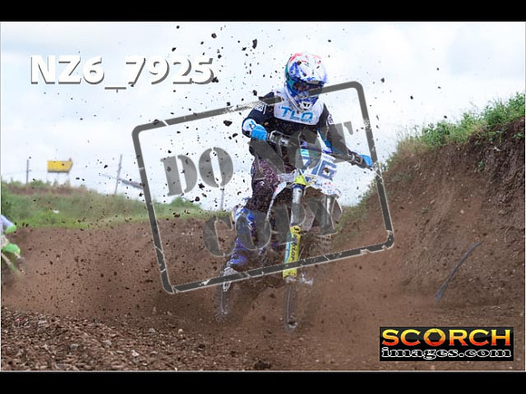 Experts-091