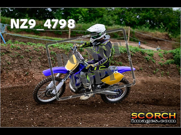 Experts-093