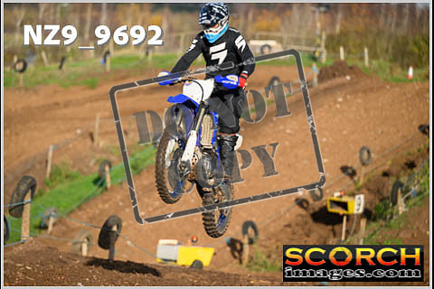 Thur 23 Nov-036