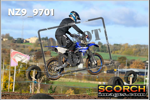 Thur 23 Nov-045