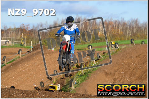 Thur 23 Nov-046
