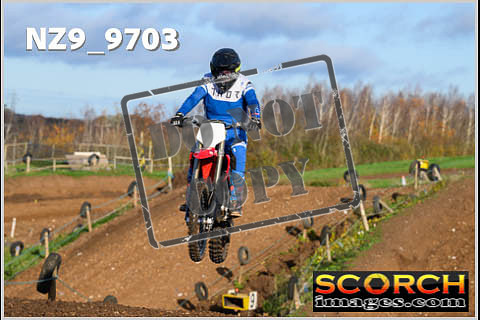Thur 23 Nov-047