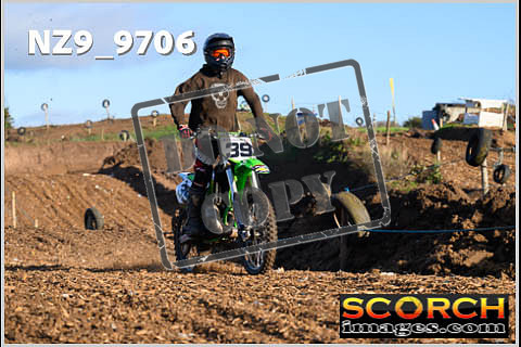 Thur 23 Nov-050