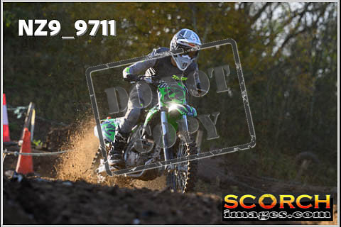 Thur 23 Nov-055