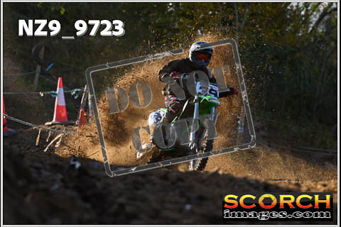 Thur 23 Nov-067
