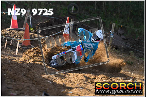 Thur 23 Nov-069