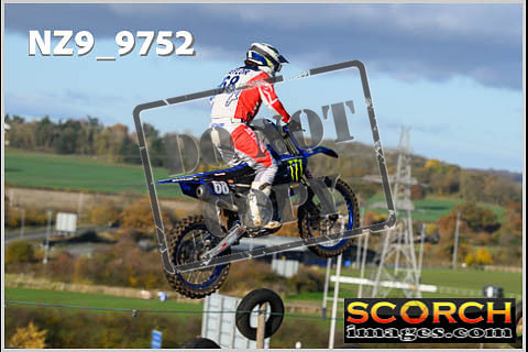 Thur 23 Nov-095