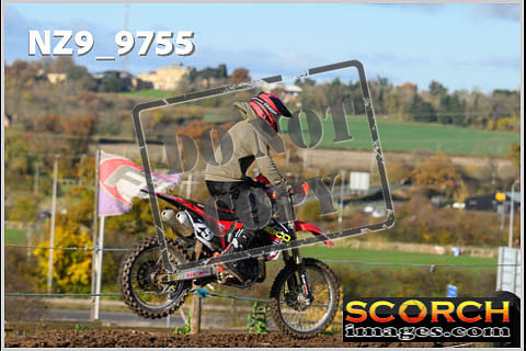 Thur 23 Nov-098
