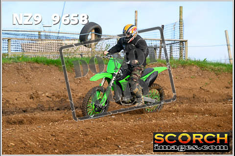Thur 23 Nov-003