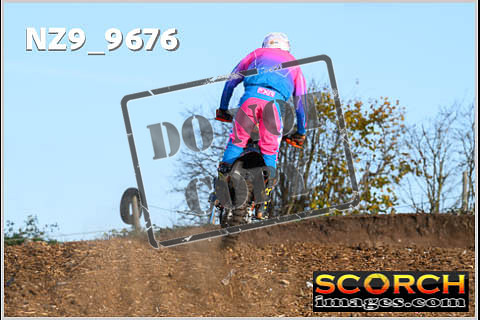 Thur 23 Nov-021