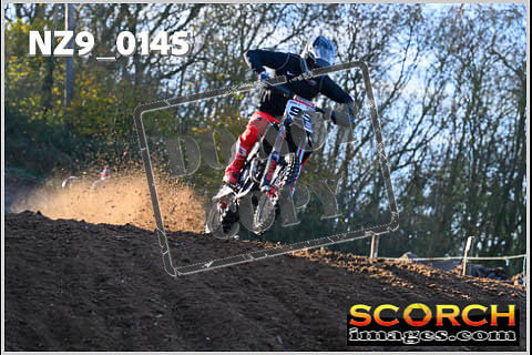 Experts-030