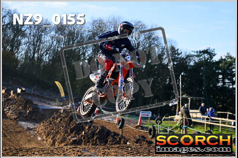 Experts-040