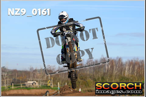Experts-046