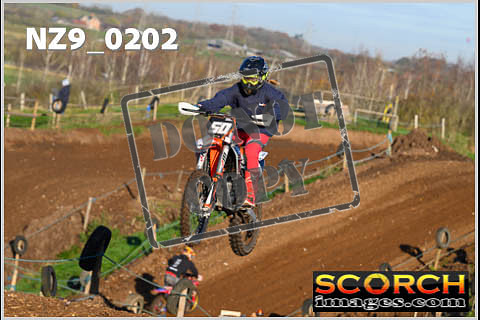Experts-086