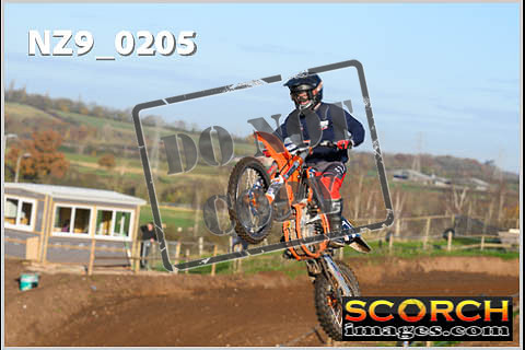 Experts-089