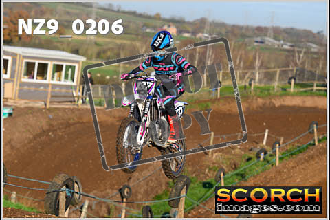 Experts-090