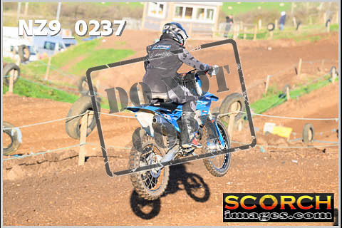 Experts-121