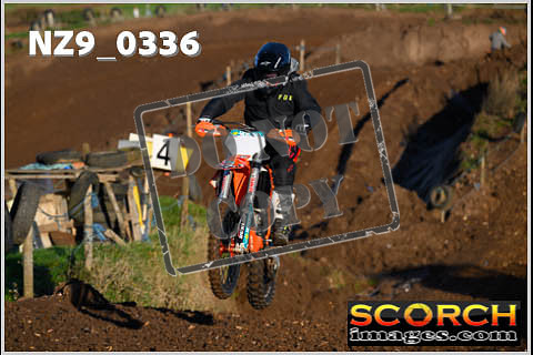 Inters-067