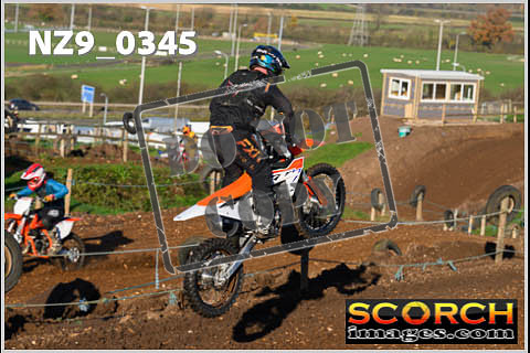 Inters-075