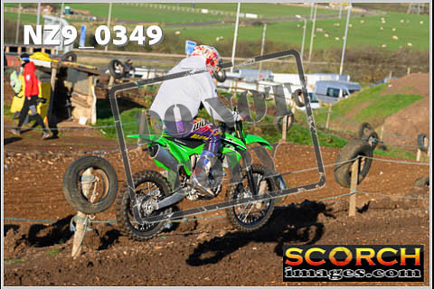 Inters-079