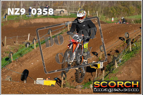 Inters-088
