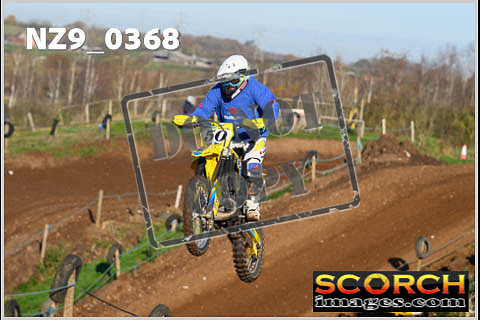 Inters-098
