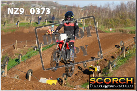 Inters-103