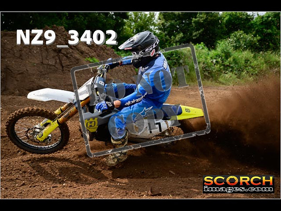 Experts-036