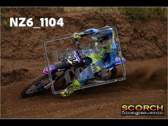 Experts-092