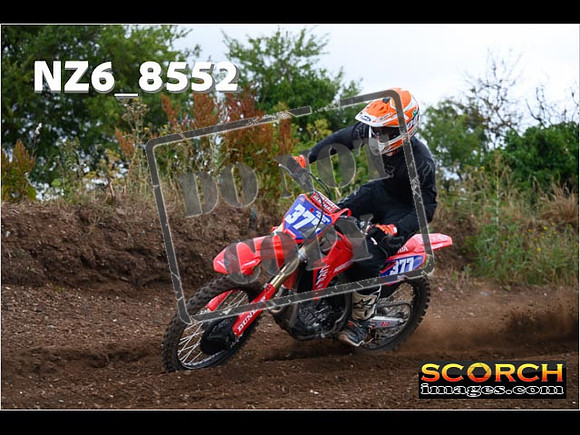 Experts-072