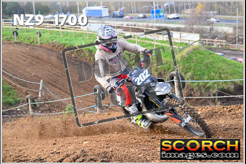 Thur 30-Nov-022