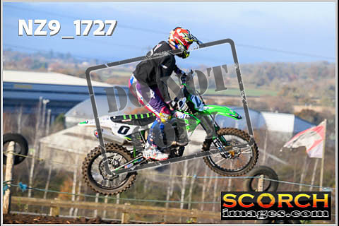 Thur 30-Nov-047