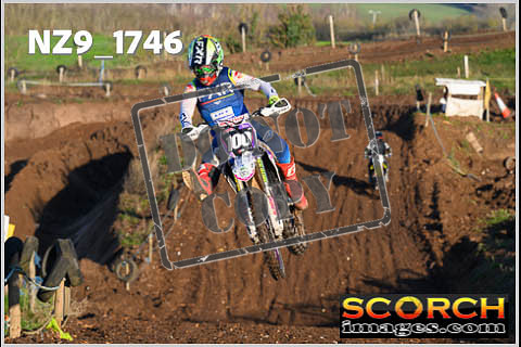 Thur 30-Nov-064
