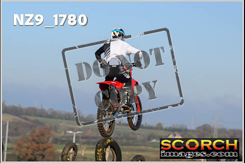 Thur 30-Nov-098