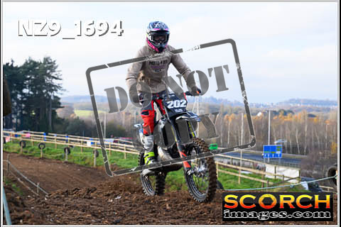 Thur 30-Nov-016