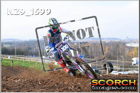 Thur 30-Nov-021