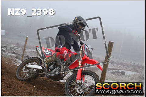 Experts-022