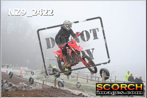 Experts-044