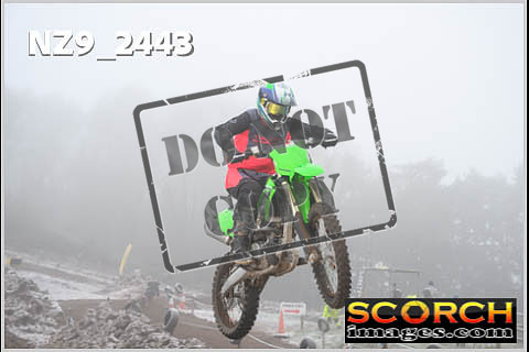 Experts-062