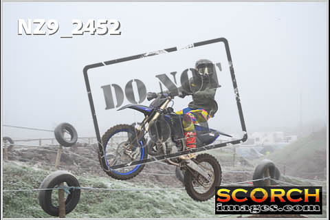 Experts-071