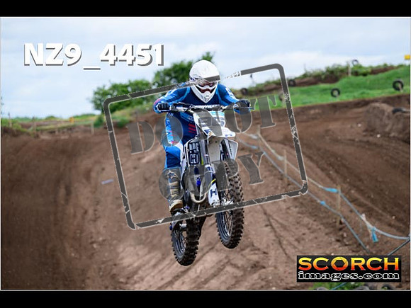 IntersBlue-037