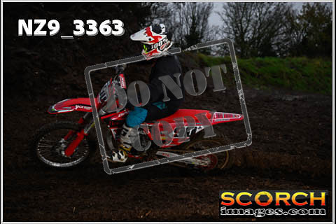 Experts-040