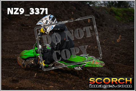 Experts-046