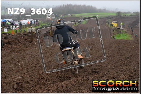 Experts-078