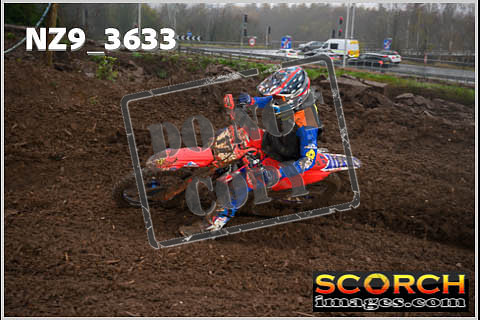 Experts-105