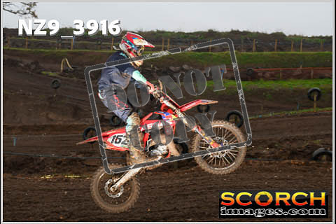 Youth-096