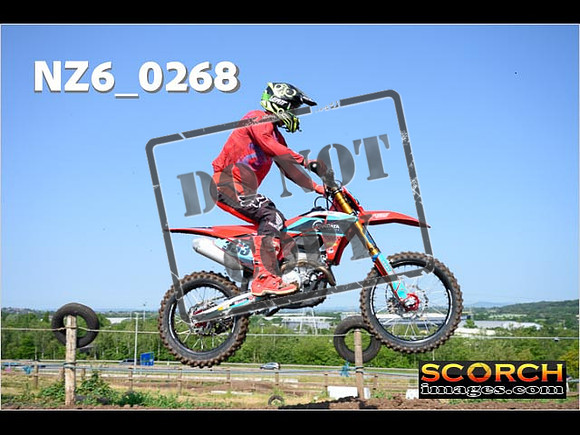 Thur19Jun-005
